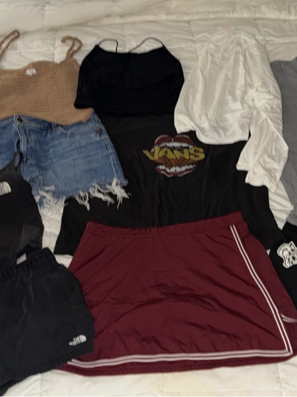 WOMANS NAME BRAND CLOTHING LOT! 🖤